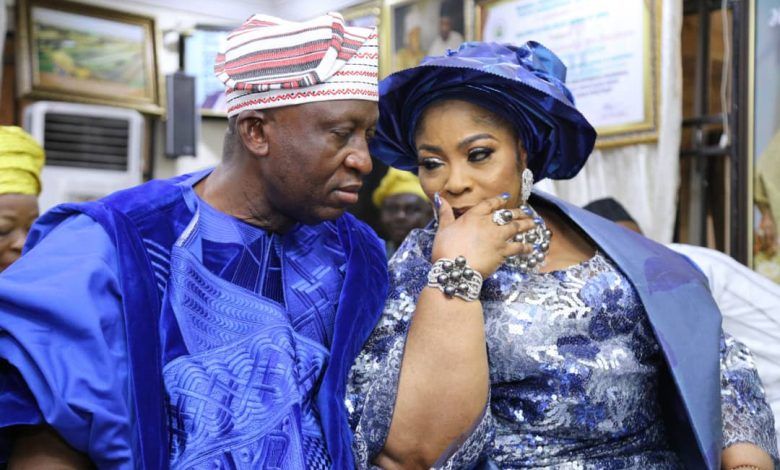 Masked men abduct retired AIG, Hakeem Odumosu's wife
