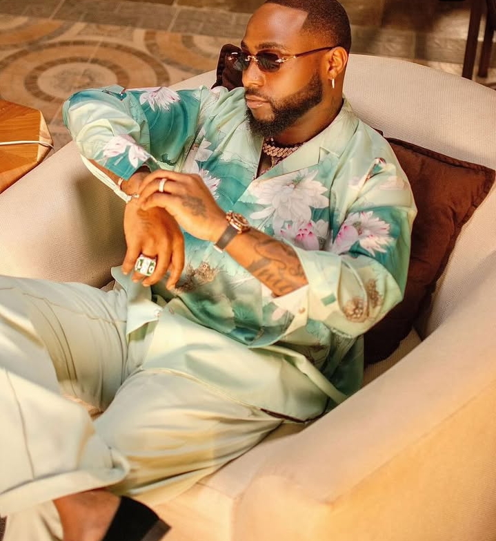 Davido loses N25.5m ring in Jamaican waters