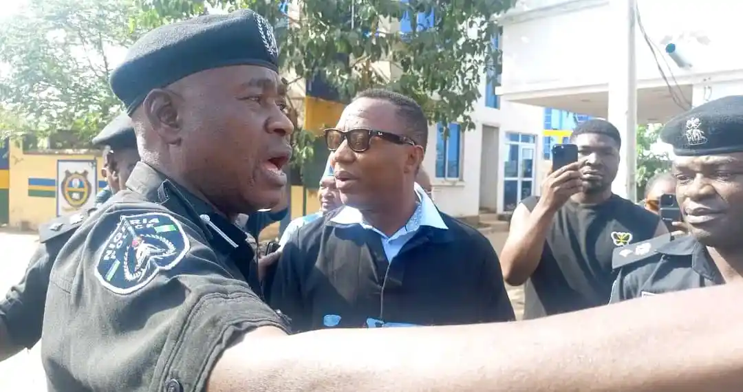 Sowore rejects Police’s bail conditions Sowore rejects Police’s bail conditions