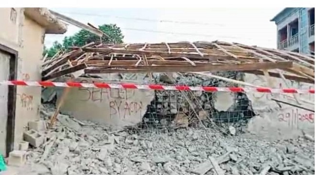 THREE-storey building collapses in Anambra THREE-storey building collapses in Anambra