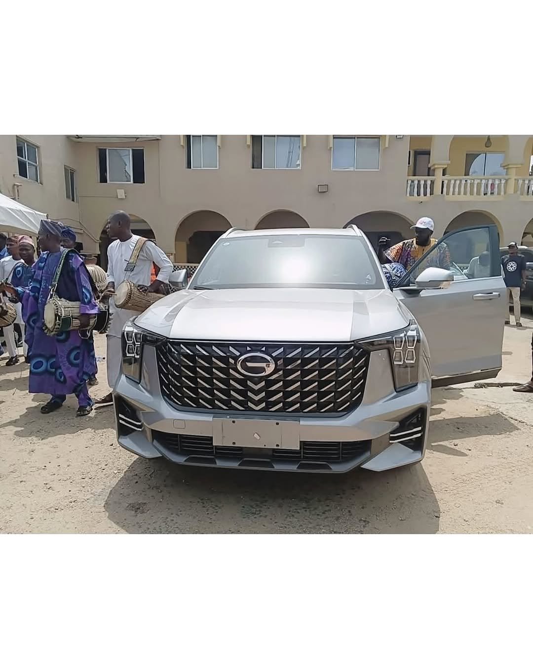 Davido gifts Timi of Edeland an SUV on 70th birthday