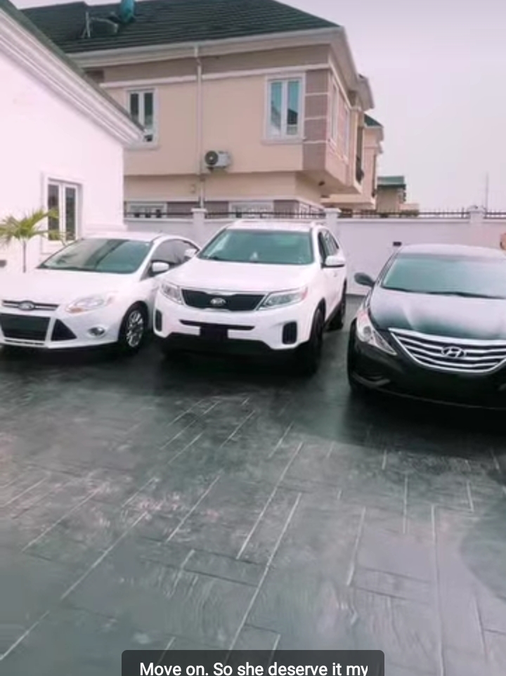 Kcee celebrates Valentine's Day with car gifts to band members 1 Kcee celebrates Valentine's Day with car gifts to band members