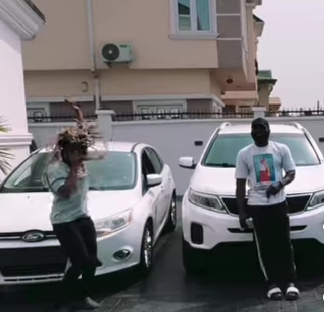 Kcee celebrates Valentine's Day with car gifts to band members 4 Kcee celebrates Valentine's Day with car gifts to band members