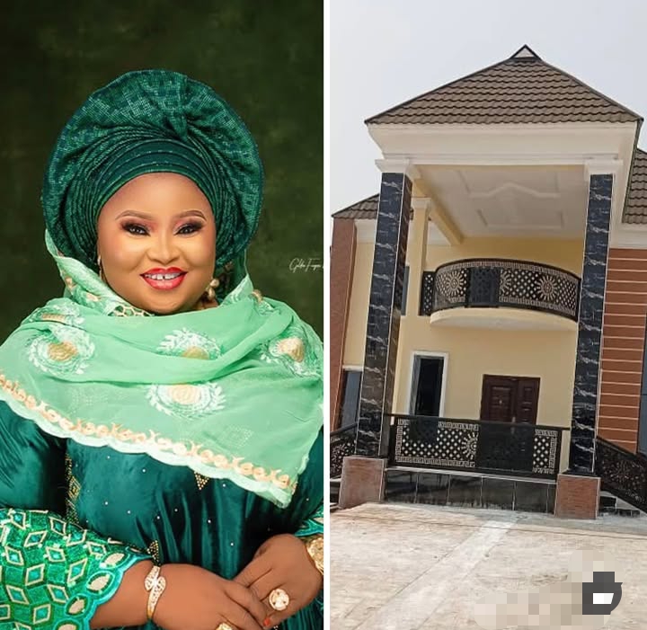 Islamic singer, Aminat Obirere builds mansion in Ilorin Islamic singer, Aminat Obirere builds mansion in Ilorin