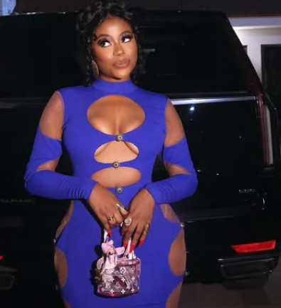 Sophia Momodu stuns in BLUE