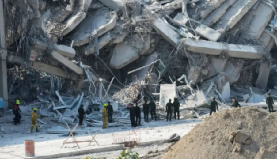 Magnitude-7.7 earthquake hits Myanmar Magnitude-7.7 earthquake hits Myanmar