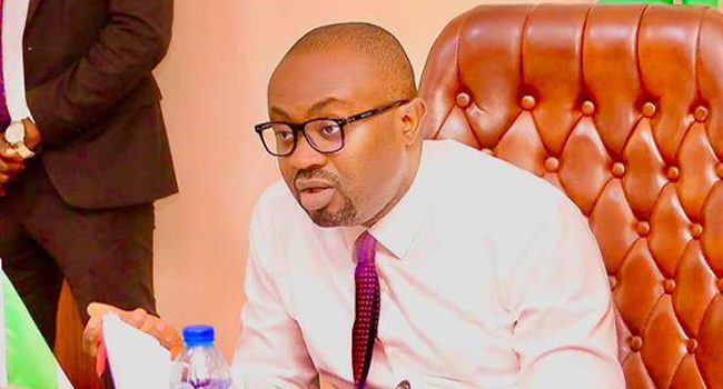 FG declares Monday, Tuesday as public holiday FG declares Monday, Tuesday as public holiday