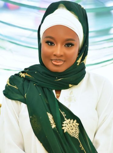 Mo Bimpe lists her BLESSINGS