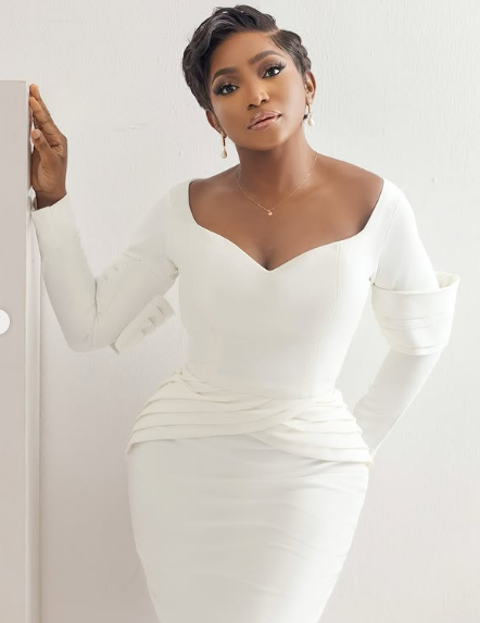 Omowunmi Dada shares angelic photos 
