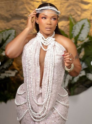 Iyabo Ojo sets temperature rising in new photos 