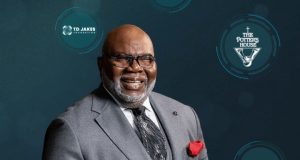 Bishop T.D Jakes steps down as lead pastor in Potter’s House Bishop T.D Jakes steps down as lead pastor in Potter's House