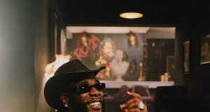 Burna Boy restricts NO SIGN OF WEAKNESS album to concert attenders Burna Boy restricts NO SIGN OF WEAKNESS album to concert attenders