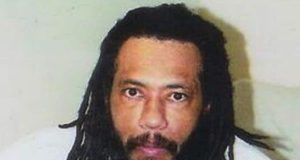 Trump reduces Prison sentence of Gang Leader, Larry Hoover Trump reduces Prison sentence of Gang Leader, Larry Hoover