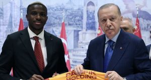 Victor Osimhen meets Turkish President, Erdogan Victor Osimhen meets Turkish President, Erdogan