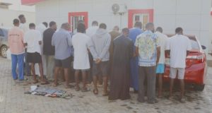 EFCC arrests 17 for internet fraud EFCC arrests 17 for internet fraud
