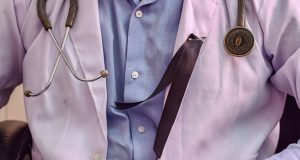 FCT doctors embark on THREE-day warning strike FCT doctors embark on 3-day warning strike