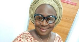 OGTV journalist, Bukola Agbakaizu slumps and d!es OGTV journalist, Bukola Agbakaizu slumps and dies