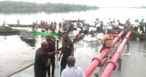 Navy rescues 99 in Rivers boat mishap Navy rescues 99 in Rivers boat mishap