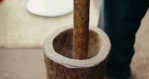 Pastor k!lls FOUR siblings with pestle Pastor k!lls FOUR siblings with pestle