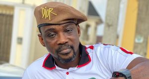 Suspected Hoodlums attack Pasuma’s convoy in Osun Pasuma's convoy attacked by hoodlums
