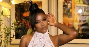 Sophia Momodu slams critic for comment on her long nails Sophia Momodu slams critic for comment on her long nails