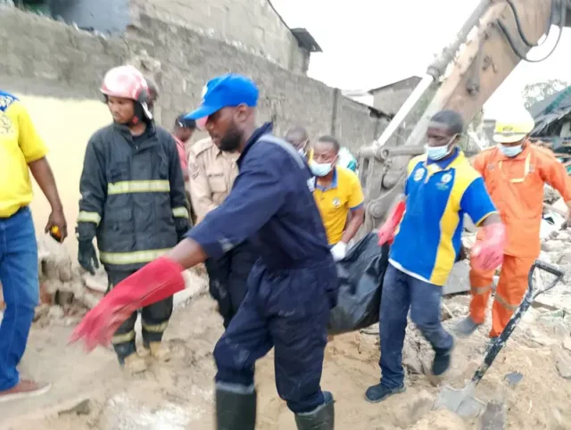 One d3ad, nine injured as building collapses in Ikorodu One d3ad, nine injured as building collapses in Ikorodu