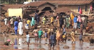 Over 100 d3ad as flood hits Niger Over 100 d3ad as flood hits Niger