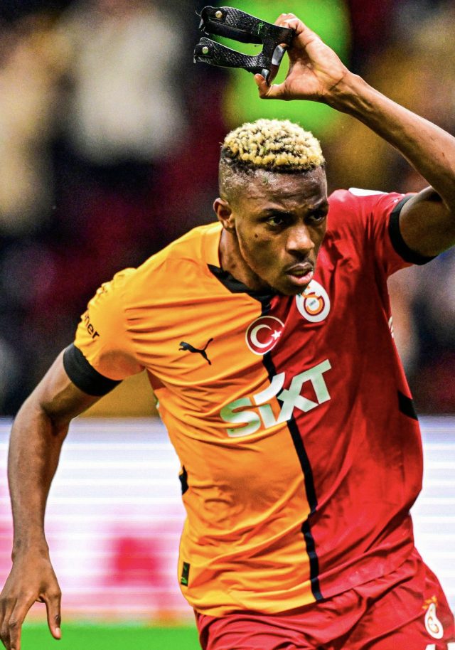 Osimhen willing to receive 200k at United - Fabrizio