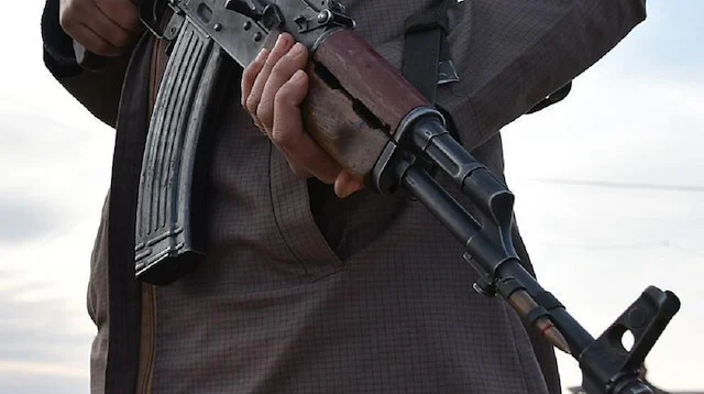 Gunmen k!ll man in front of Oyo shopping mall Gunmen k!ll man in front of Oyo shopping mall