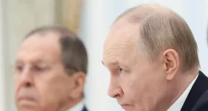 Putin vows to back Iran Putin vows to back Iran
