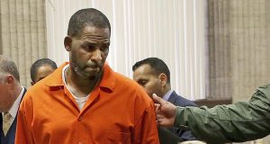 R. Kelly pushes for prison RELEASE R. Kelly pushes for prison RELEASE