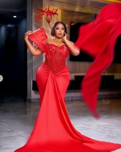 Seyi Edun releases new photos on her birthday 