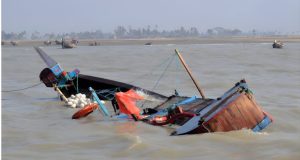 THREE traders drown in Kebbi canoe mishap THREE traders drown in Kebbi canoe mishap