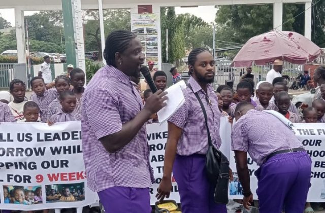 VDM takes school children to Wike's gate