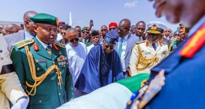 JUST IN: Buhari’s body leaves for Daura JUST IN: Buhari's body leaves for Daura