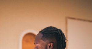 Flavour replies fan wishing he goes broke to create good music Flavour replies fan wishing he goes broke to create good music