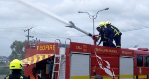 Angry residents attack Osun firefighters Angry residents attack Osun firefighters