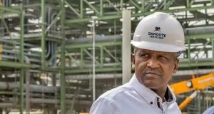 Dangote refinery slashes petrol to ₦840 per litre Dangote refinery slashes petrol to ₦840 per litre