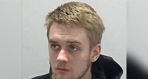 Drvg dealer who accidentally text police about his market is jailed