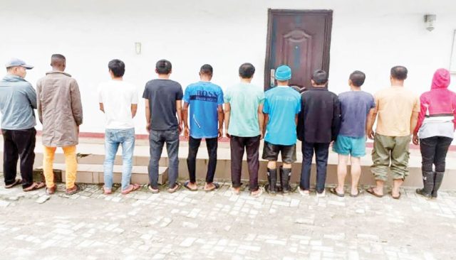 EFCC arrest 7 Chinese, four Nigerians for illegal ilmenite mining