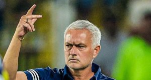 José Mourinho leaves Fenerbahçe José Mourinho leaves Fenerbahçe