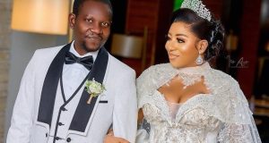 Afeez Abiodun reveals wife, Mide Martins real personality Afeez Abiodun reveals wife, Mide Martins real personality