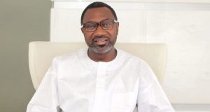 Banks sent pretty ladies to woo me for deposits – Otedola Banks sent pretty ladies to woo me for deposits – Otedola