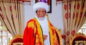 Emir of Zuru d!es in the UK