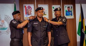 IGP decorates outstanding officers IGP decorates outstanding officers