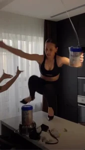  Influencer mum breaks spine attempting viral Nicki Minaj-inspired TikTok challenge