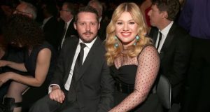Kelly Clarkson’s ex-busband passes away Kelly Clarkson's ex-busband passes away