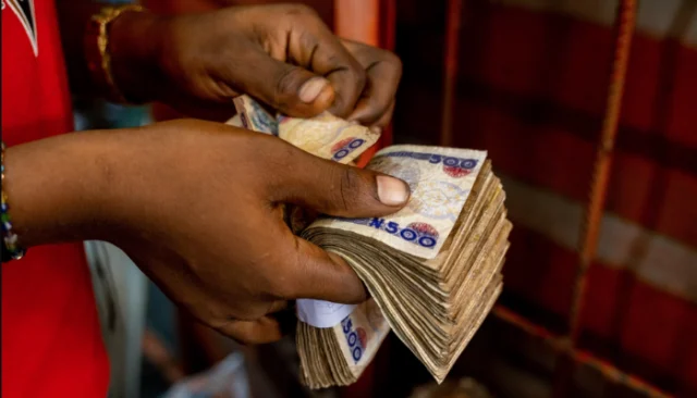 Naira-cash
