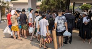 Nigeria deports 42 Chinese, Philippine nationals convicted of fra.ud