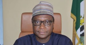 FG plans to review Politicians’ revenue and pay formula FG plans to review Politicians pay